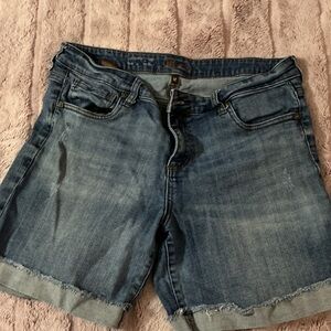 Kut from the Kloth Washed Blue Denim Roll-Cuff Shorts